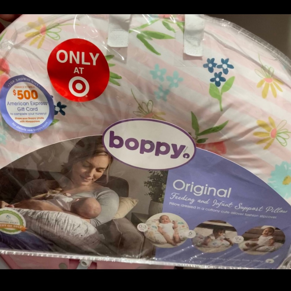 Brand new Boppy